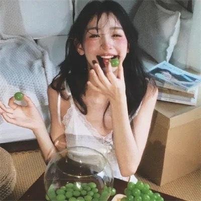 绝代艳星宝莲的一生